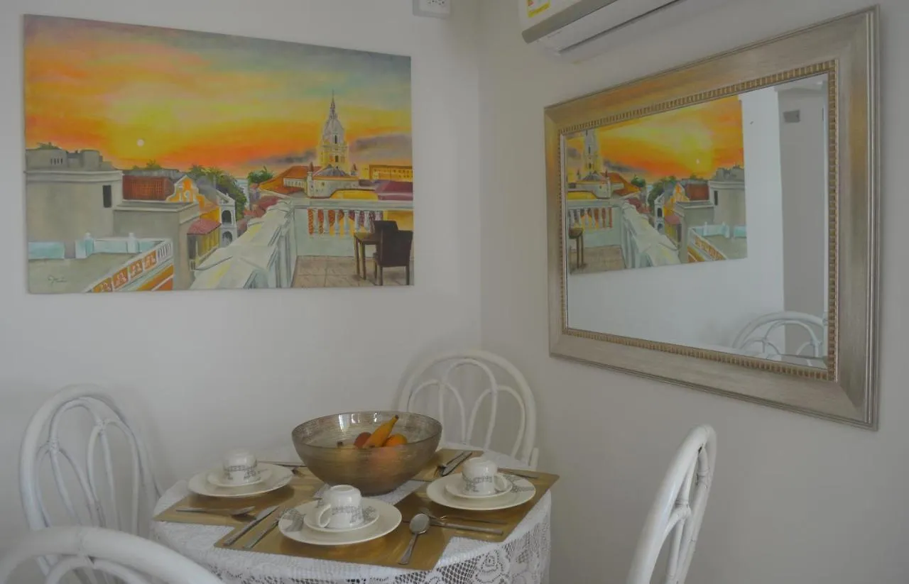 Cartagena Beach House One Block From Castillo Grande Beach Casa Playa 0*,