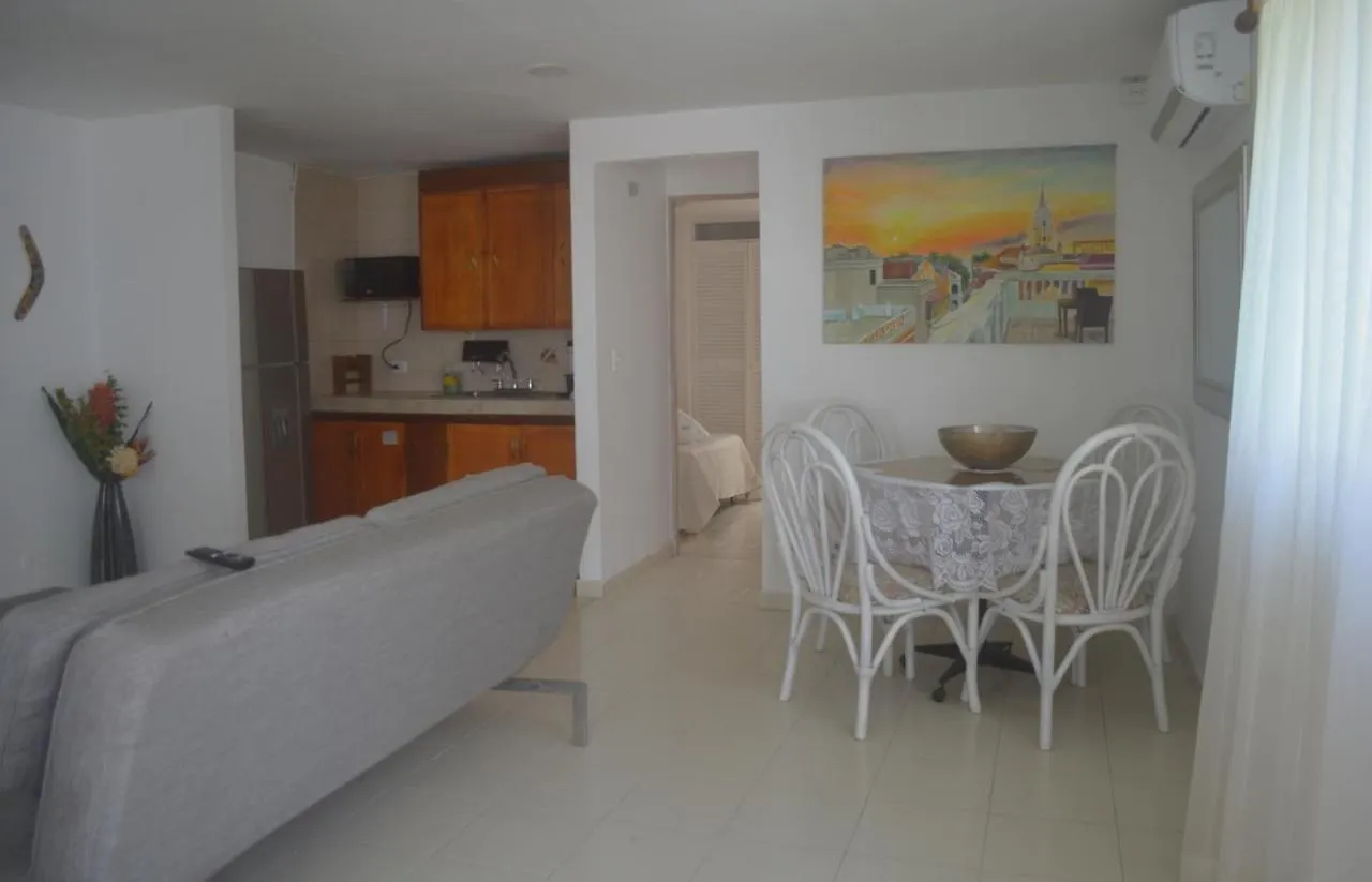 Cartagena Beach House One Block From Castillo Grande Beach Casa Playa 0*,
