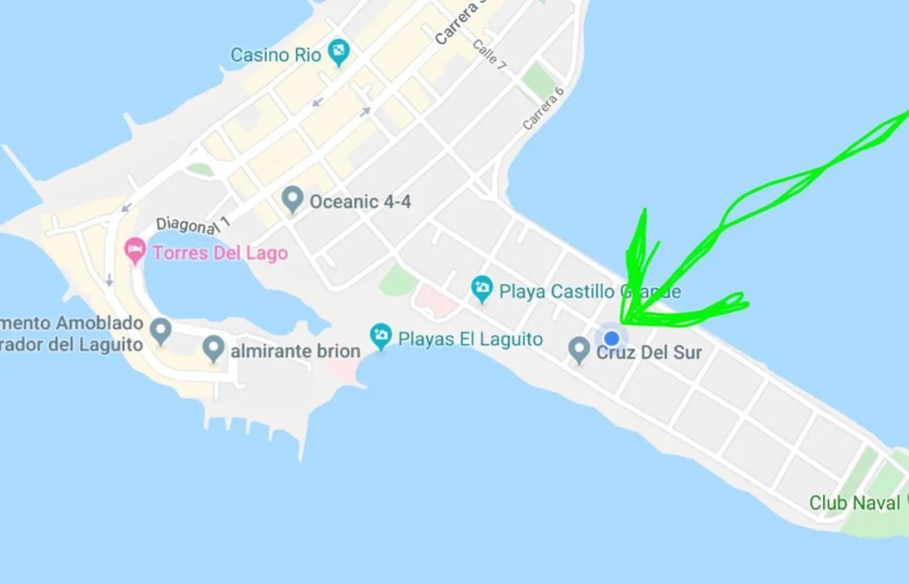 Сasa de vacaciones Cartagena Beach House One Block From Castillo Grande Beach Casa Playa Colombia